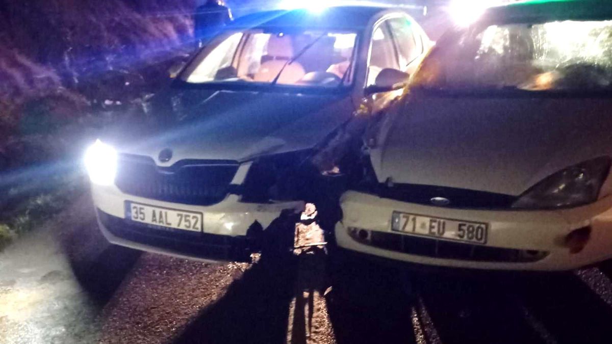 Son dakika haberi | Kırıkkale\'de trafik kazası: 2\'si ağır 5 yaralı