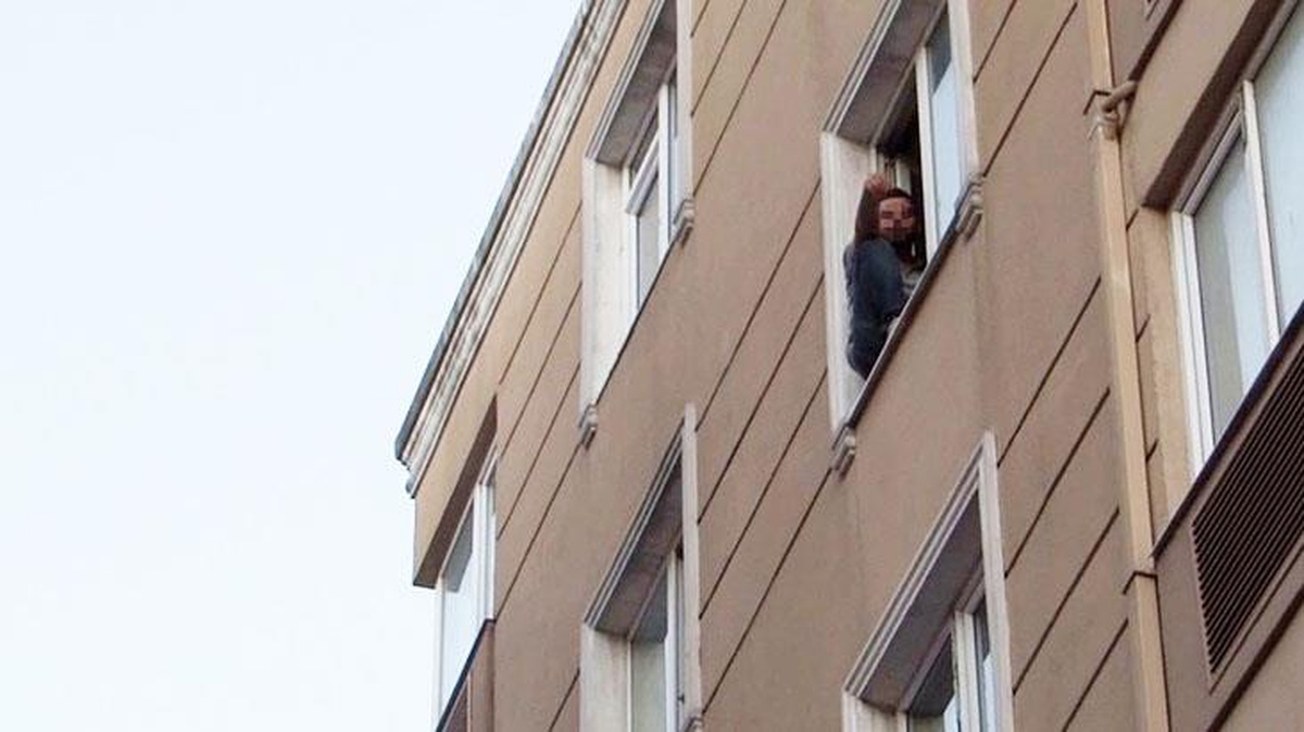 Alacak verecek meselesi sebebiyle 3 kişiyi rehin alan adam, saatler sonra operasyonla gözaltına alındı