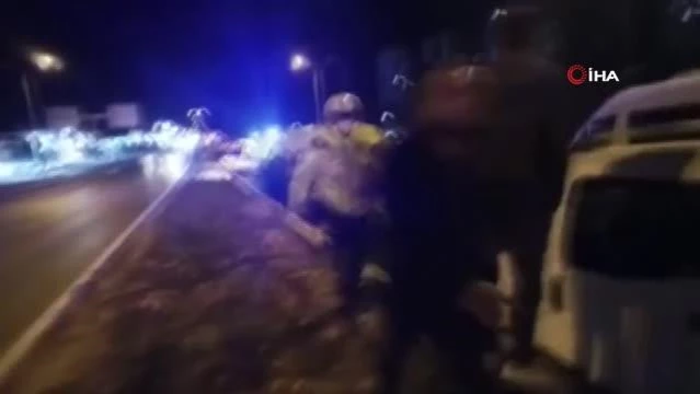 Son dakika haberleri... Başkent'te zincirleme kazada 4, kaza sonrası çıkan kavgada 3 kişi yaralandı