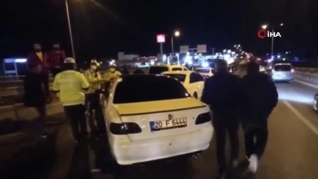 Son dakika haberleri... Başkent'te zincirleme kazada 4, kaza sonrası çıkan kavgada 3 kişi yaralandı