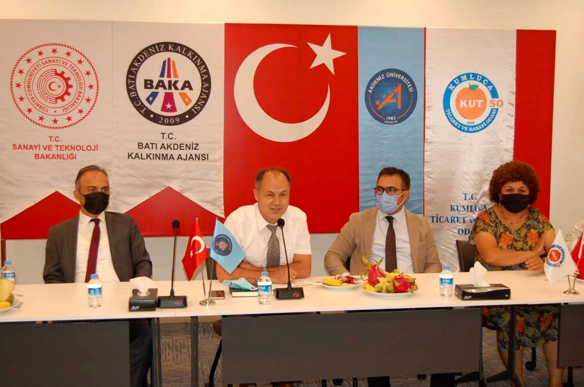 \'Batı Antalya Tropik Meyve Üretim ve Yaygınlaştırma Merkezi\' için imzalar atıldı