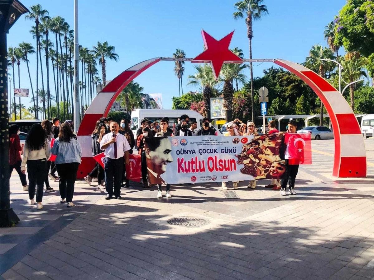 \'Dünya Çocuk Günü\' Mersin\'de kutlandı