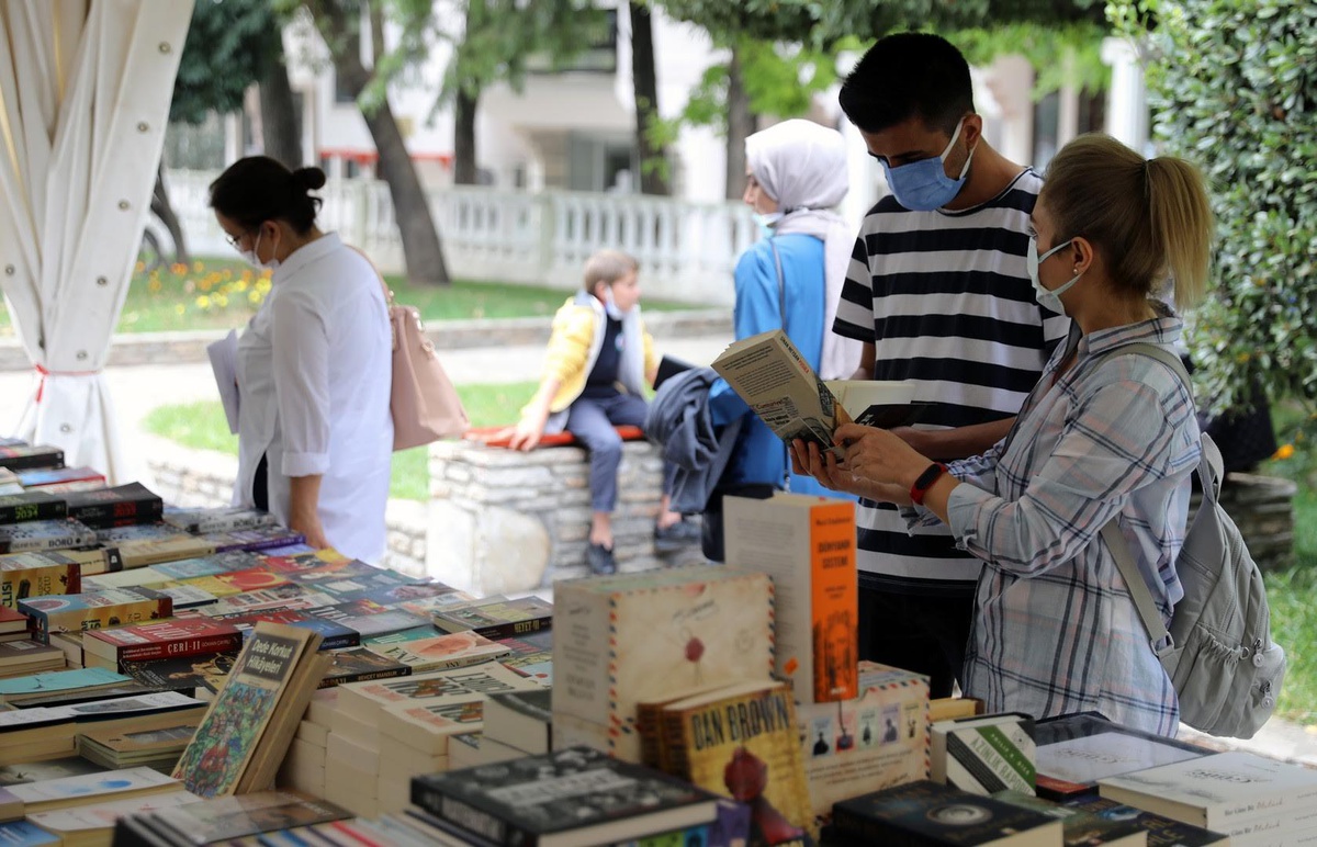 Menteşe Belediyesi Kitap Fuarı Açıldı