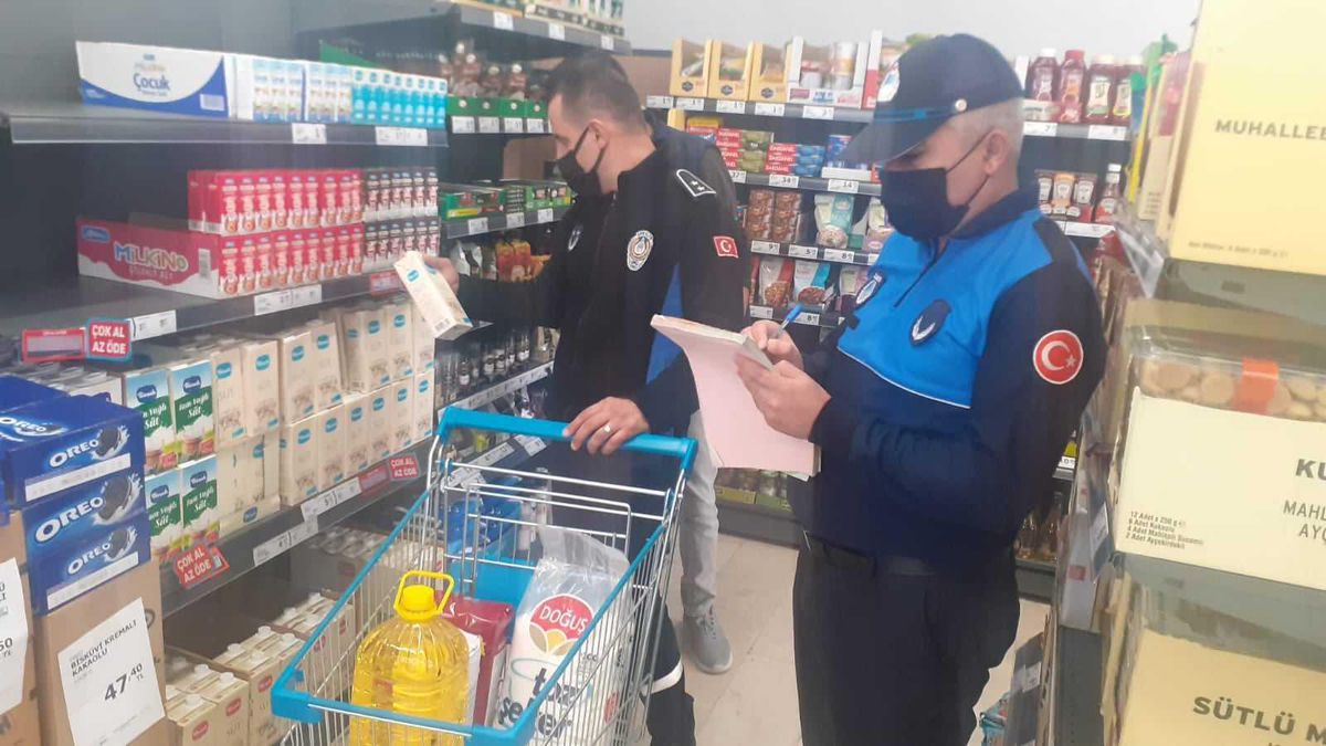 Kırıkkale\'de zabıta ekiplerinden market denetimi