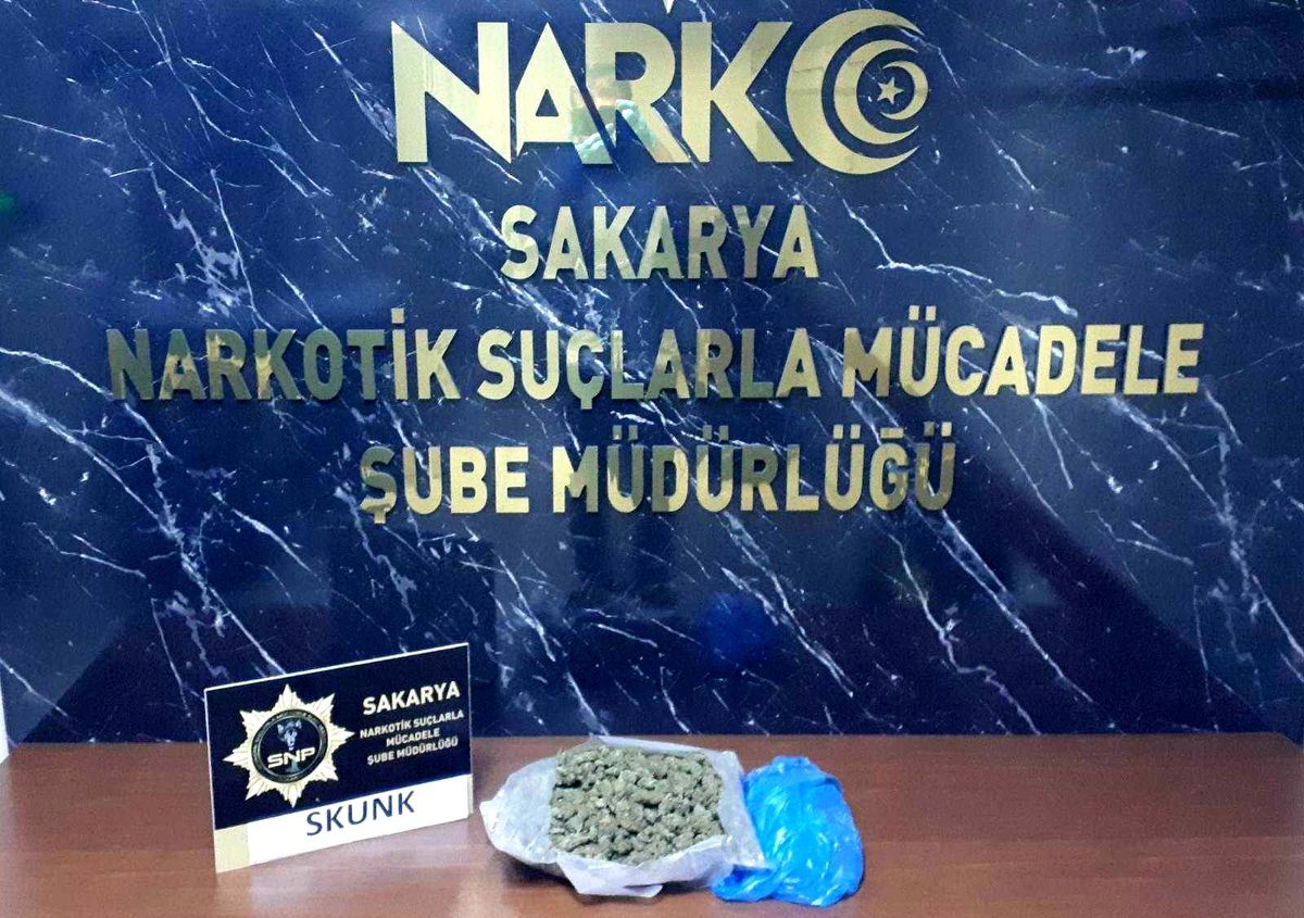 Sakarya\'da uyuşturucu operasyonlarında 40 şüpheli yakalandı