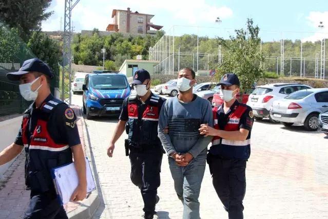 Suriye sınırında 2 DEAŞ'lı yakalandı Suriye sınırında 2 DEAŞ'lı yakalandı