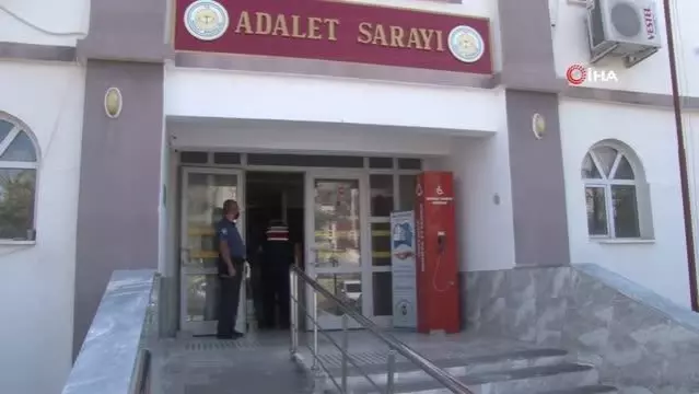 Suriye sınırında 2 DEAŞ'lı yakalandı Suriye sınırında 2 DEAŞ'lı yakalandı