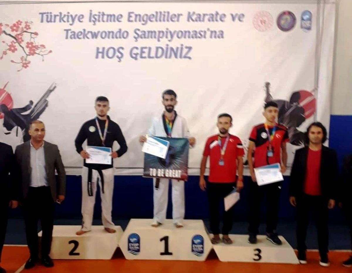 Taekwondo İşitme Engelliler Türkiye Şampiyonası üçüncüsü Emet\'ten