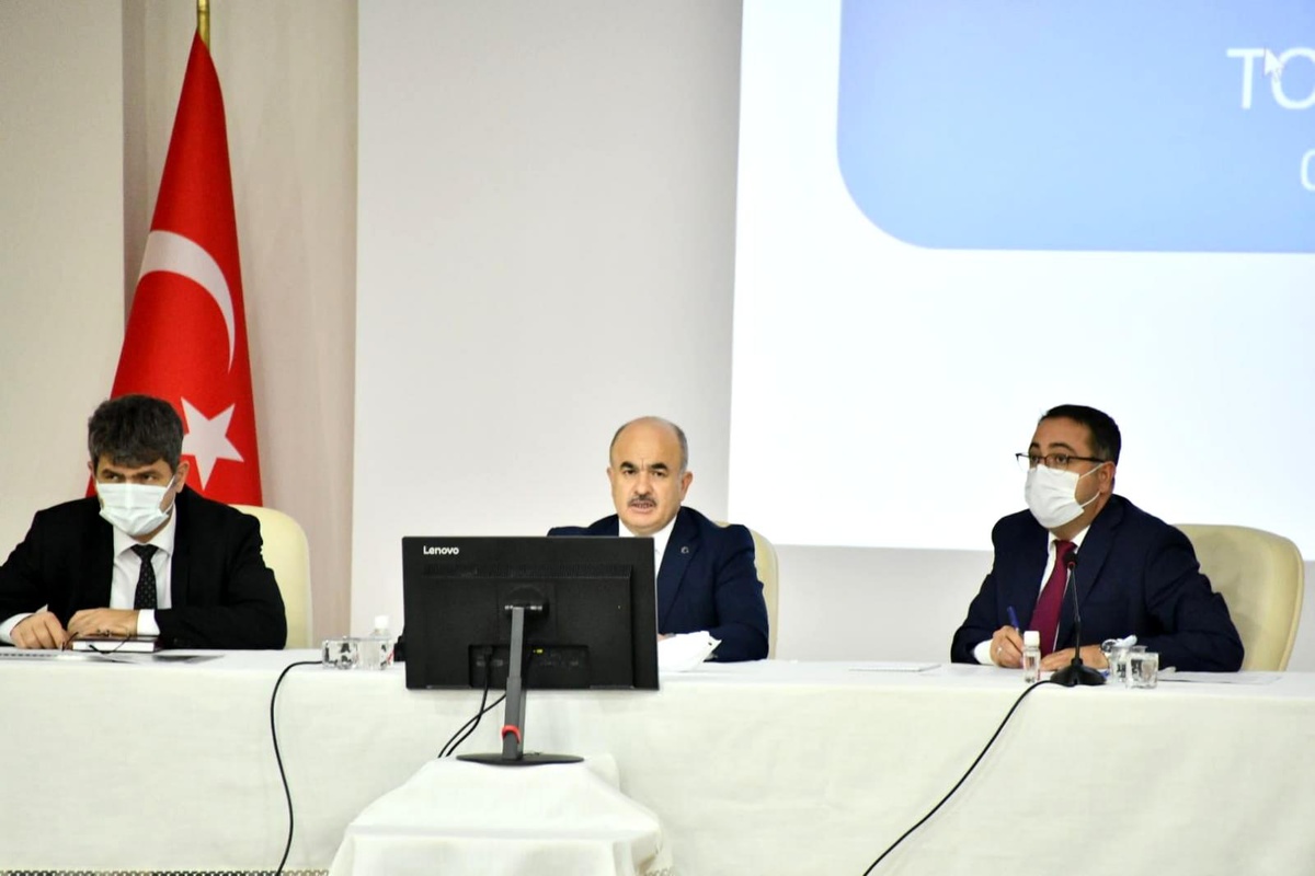 Vali Dağlı: "Rehavet ortamı vaka sayılarının yeniden artmasına neden oldu"