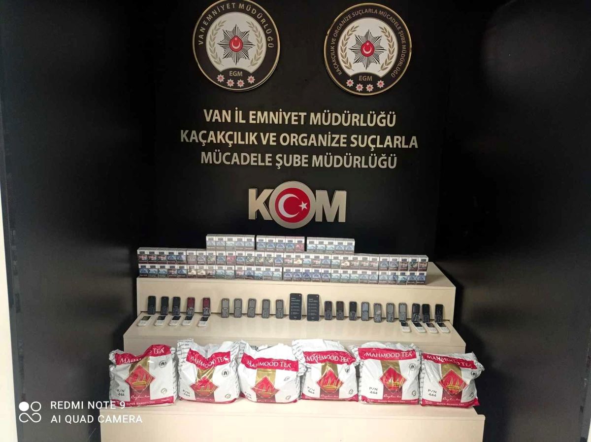 Van\'da çok sayıda gümrük kaçağı malzeme ele geçirildi