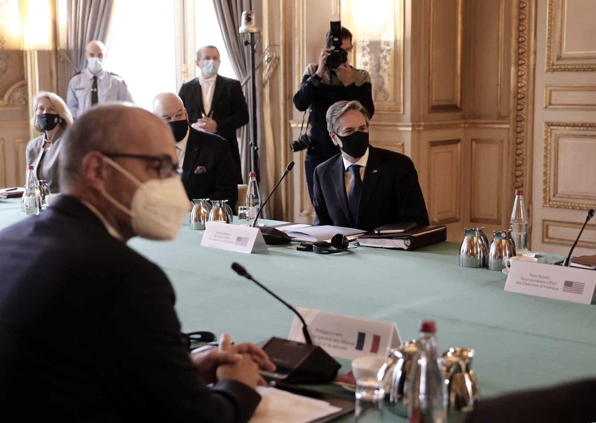 ABD Dışişleri Bakanı Blinken, AUKUS krizi sonrası Paris\'te
