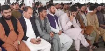 Afganistan'da pasaport dağıtımı yeniden başladı