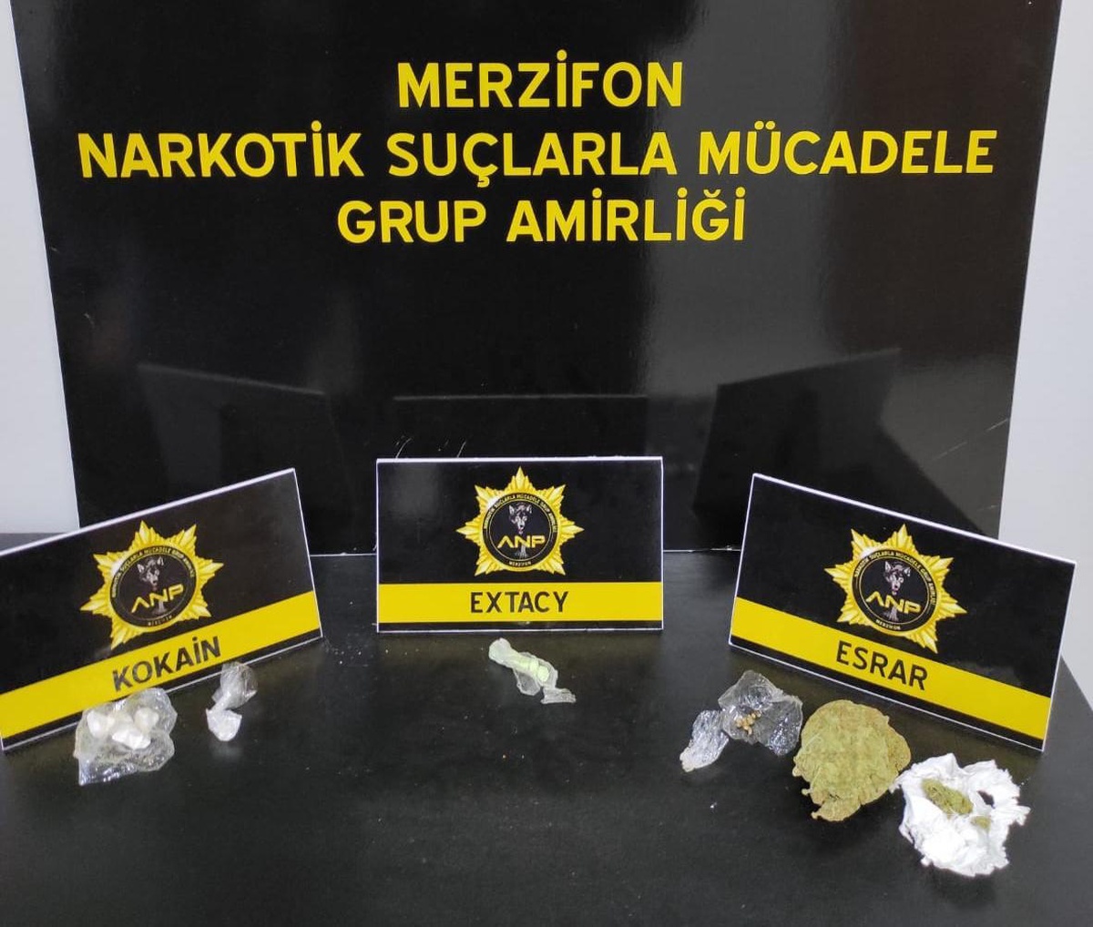 Amasya\'da otomobilinde uyuşturucu bulunan kişi tutuklandı