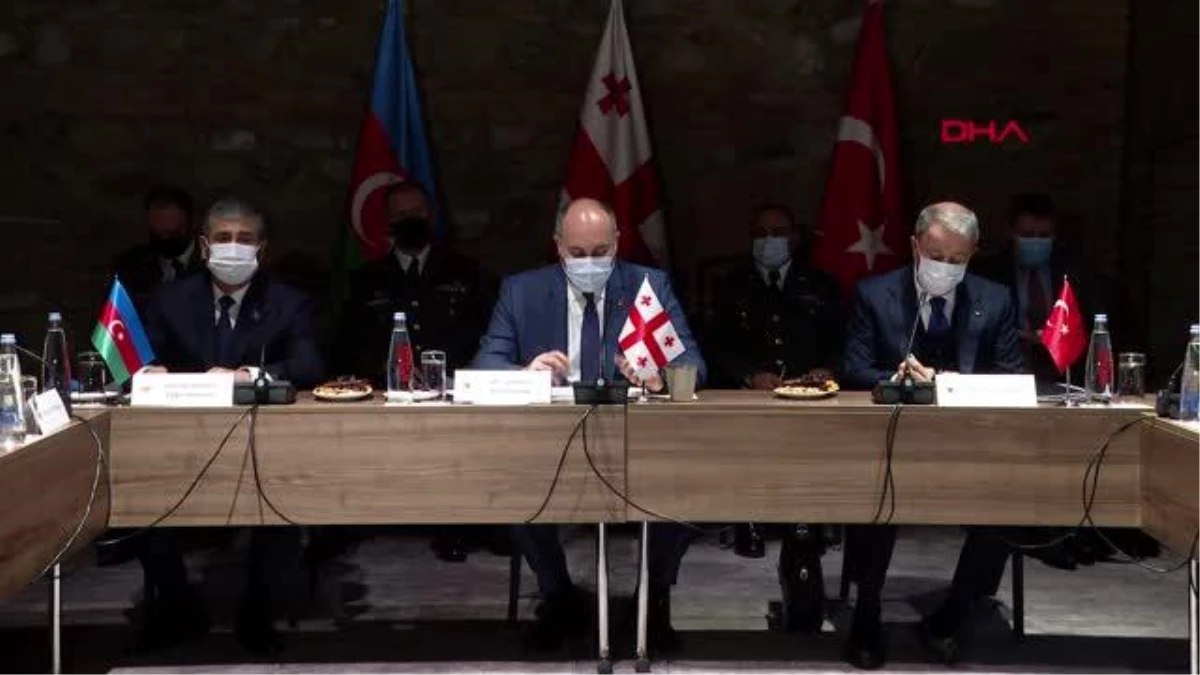 Son dakika: Bakan Akar: Türkiye-Gürcistan-Azerbaycan ilişkilerinin gelişmesinden memnuniyet duyuyoruz
