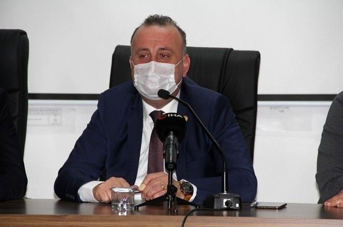 Başkan Ayhan: "Yeni imar planıyla ilgili ihaleyi gerçekleştirdik"