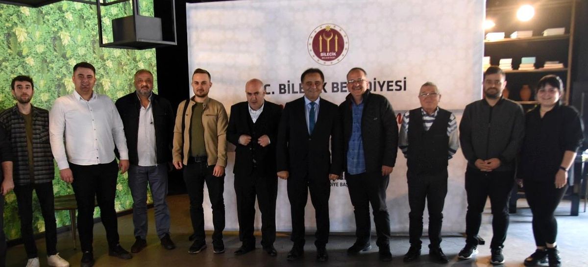 Başkan Şahin, kentte görev yapan basın mensuplarıyla bir araya geldi