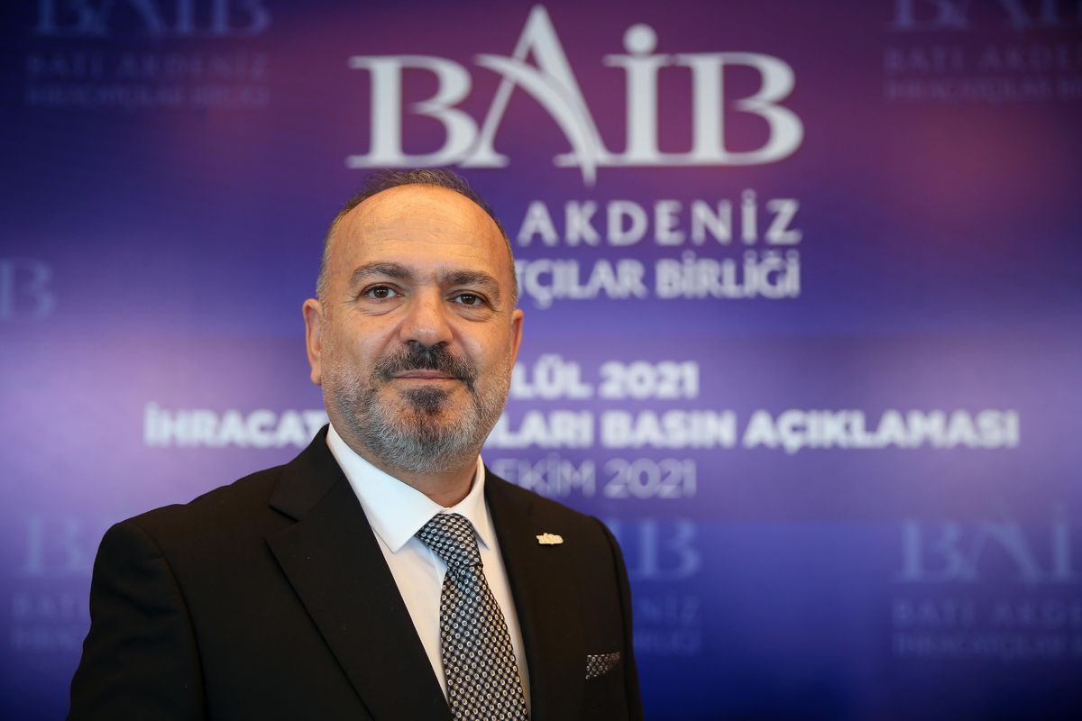Batı Akdeniz\'in ihracatı 2 milyar dolara yaklaştı