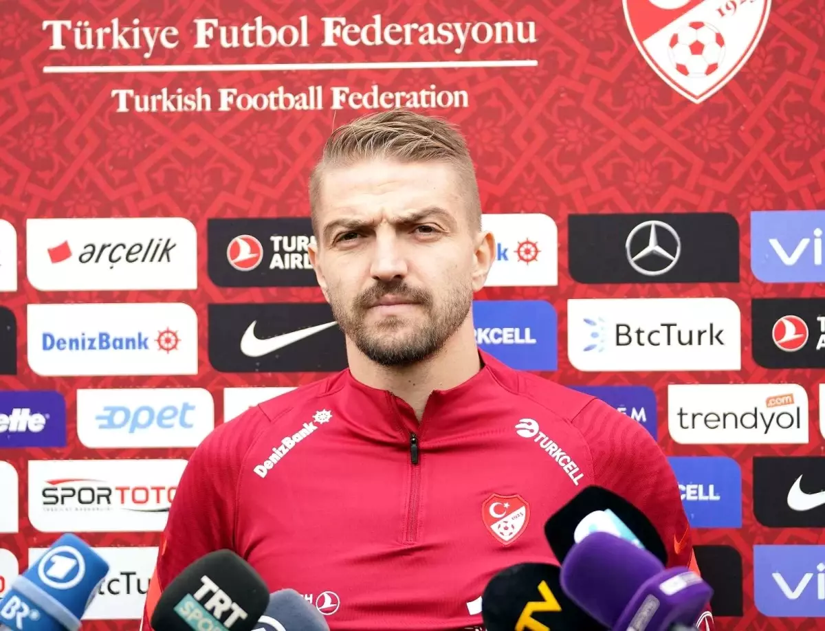 Caner Erkin: "Yeniden Milli Takım\'da olduğum için mutluyum"