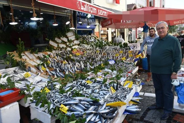 Yunan ve Bulgarlar balık almaya bile Edirne'ye geliyor