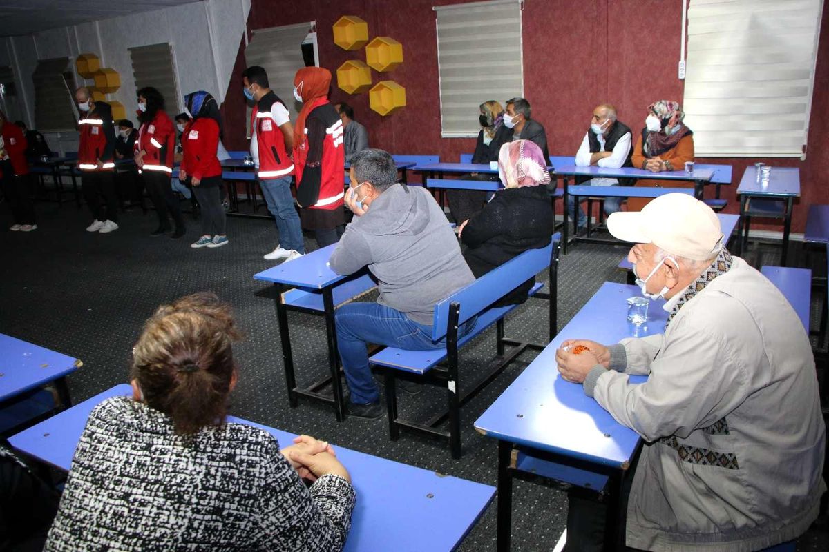 Elazığ\'da \'Aile Destek Programı\' eğitimleri başladı