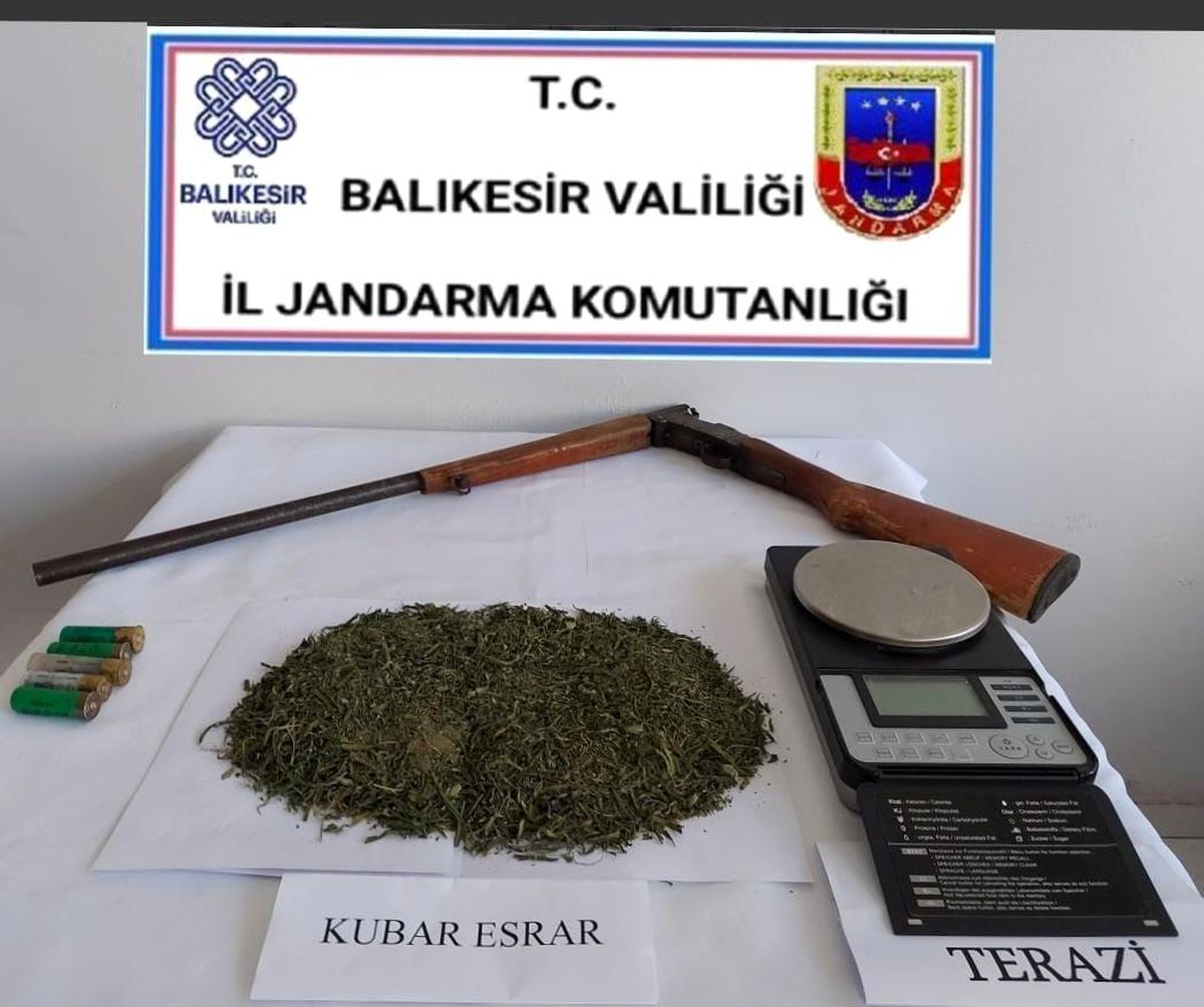 Son dakika haber | Gönen\'de jandarmadan uyuşturucu operasyonu