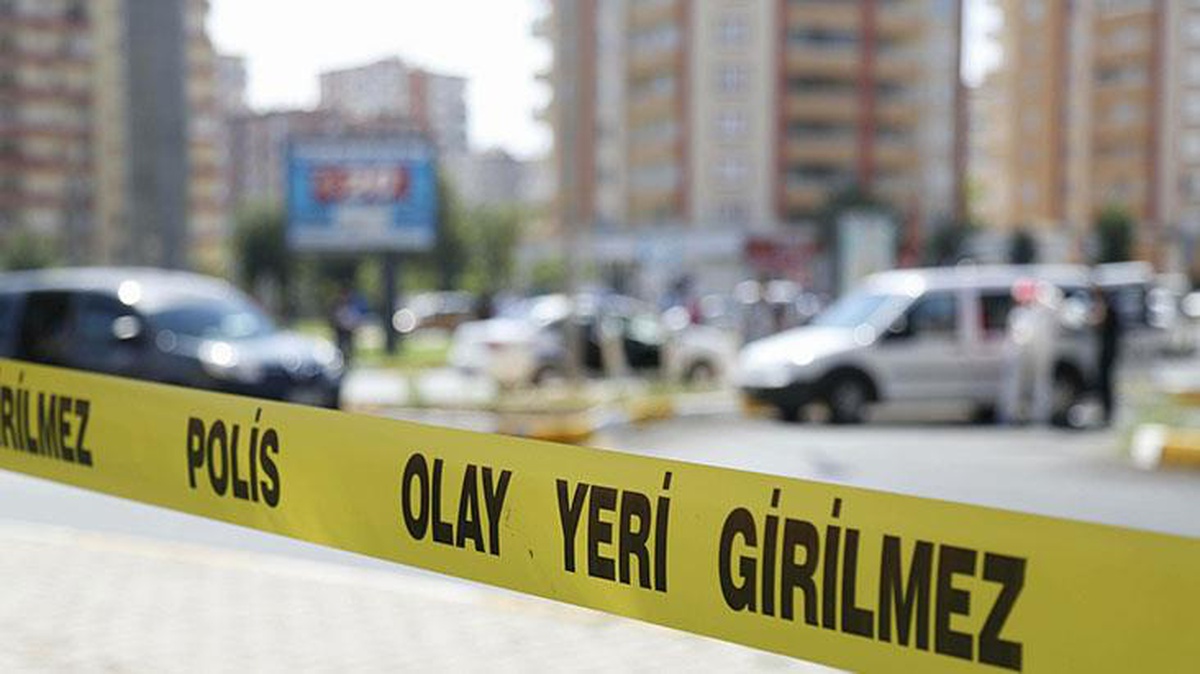Antalya\'da otel odasında sır ölüm! Haber alamayan arkadaşları ölü olarak buldu