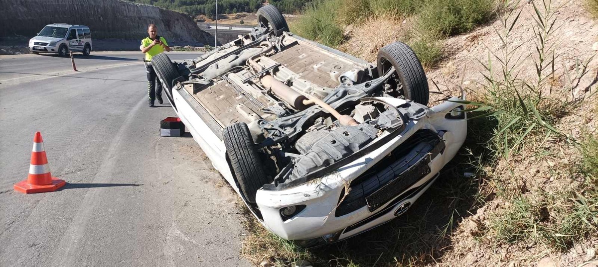 Kontrolden çıkan otomobil takla attı