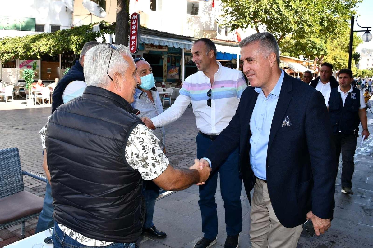 Kuşadası Belediyesi sıfır işgaliye kararlılığını sürdürüyor