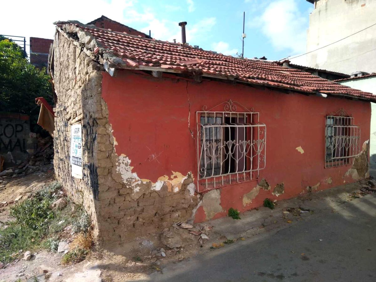 Mahallelere nefes aldıran yıkım