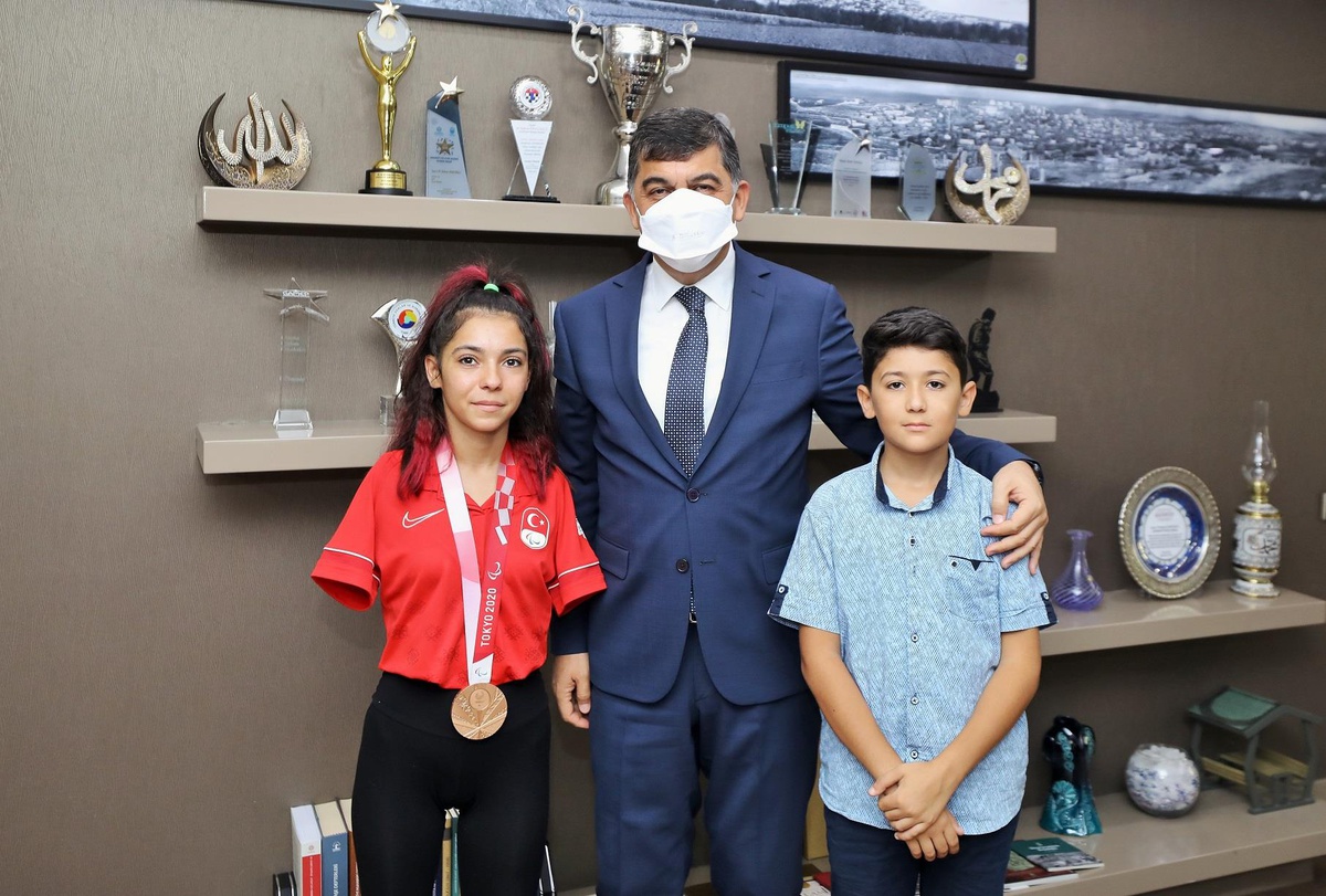 Paralimpik milli yüzücü Sevilay Öztürk\'ün gözü yeni başarılarda Açıklaması
