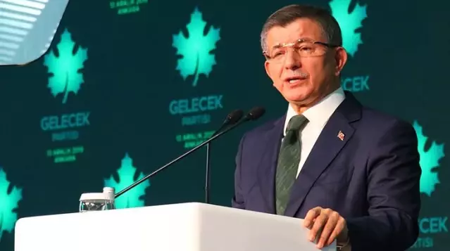 Ahmet Davutoğlu, Devlet Bahçeli'nin Bölücü kebapçılar ifadesine tepki gösterdi