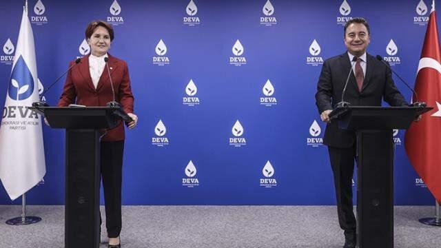 Meral Akşener'den Ali Babacan'a 'son 20 yıl' iması! Yanında olduğunu hatırlayınca hemen düzeltti Meral Akşener'den Ali Babacan'a 'son 20 yıl' iması! Yanında olduğunu hatırlayınca hemen düzeltti