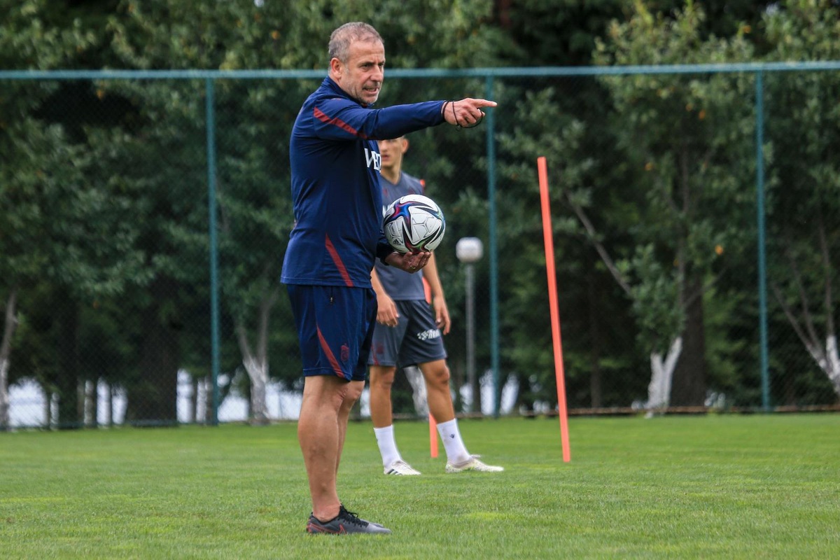 Trabzonspor\'da savunma ve hücum sanatı