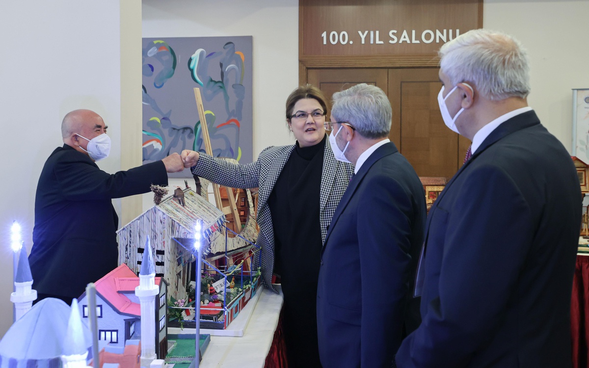 Aile ve Sosyal Hizmetler Bakanı Yanık, SYDV\'ye 186 milyon lira ek kaynak aktarıldığını açıkladı Açıklaması