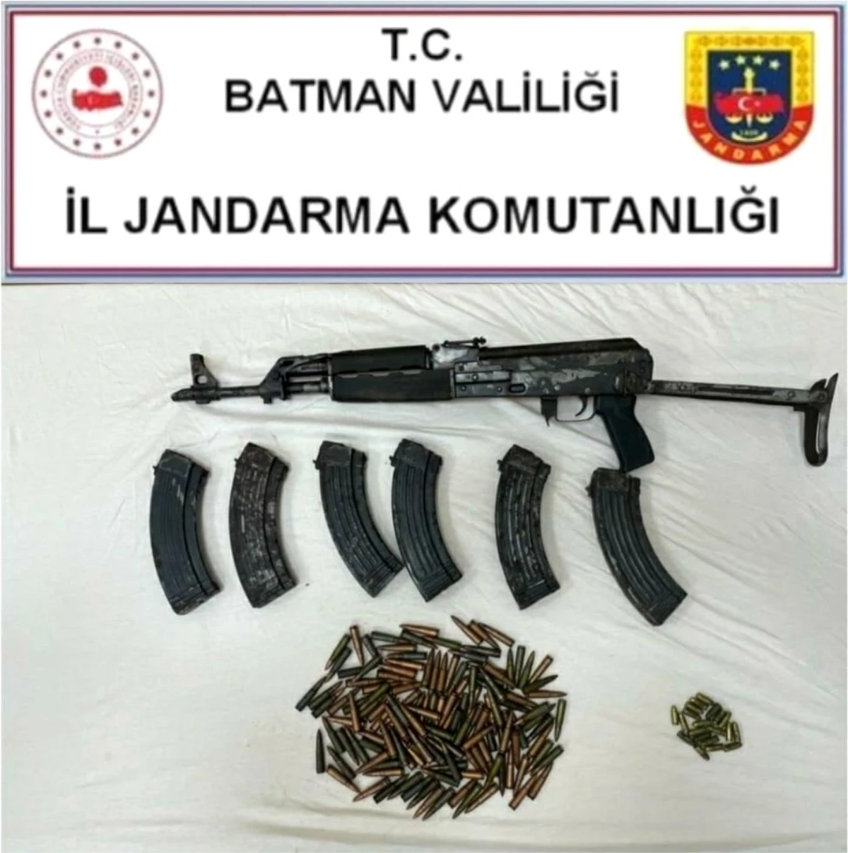 Batman\'da bir evde uzun namlulu silah ve mühimmat yakalandı