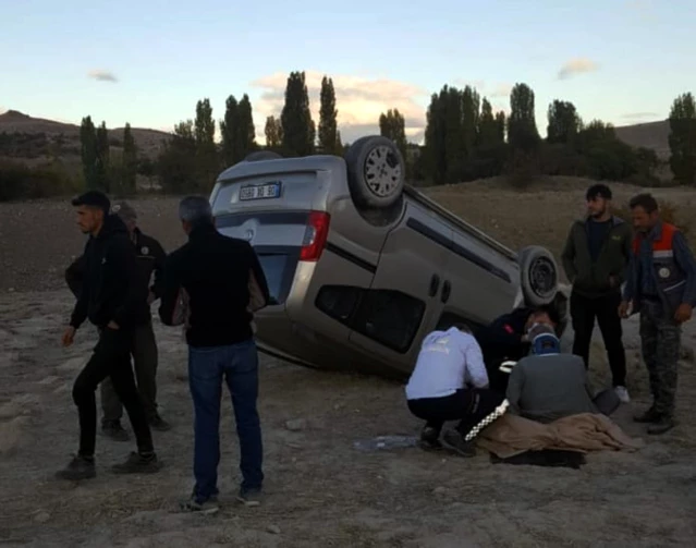Beypazarı'nda devrilen aracın sürücüsü yaralandı