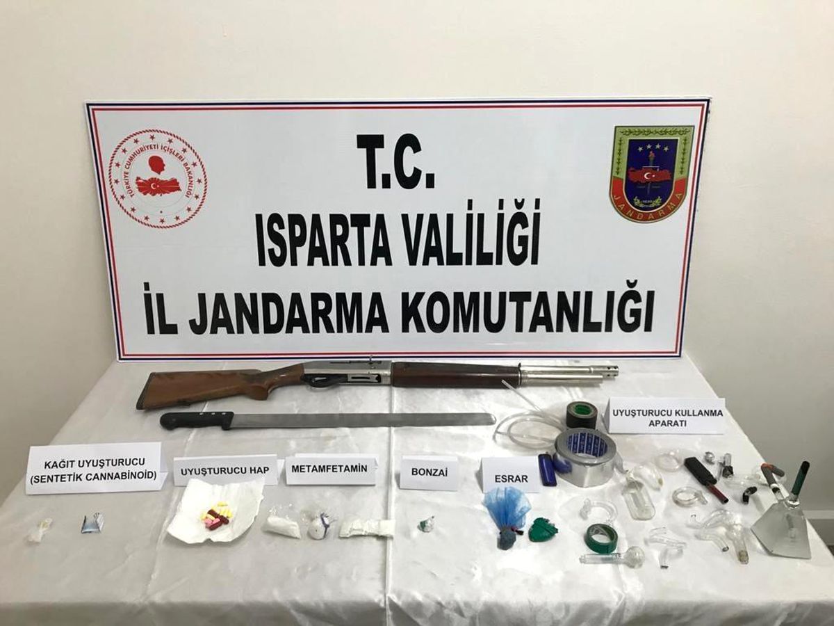 Isparta\'da uyuşturucu operasyonu