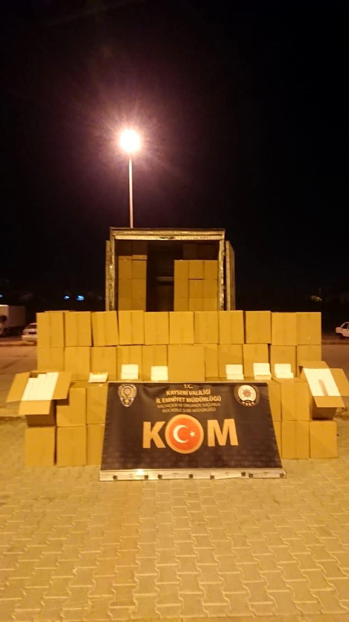 Kayseri polisi sigara kaçakçılarına göz açtırmıyor