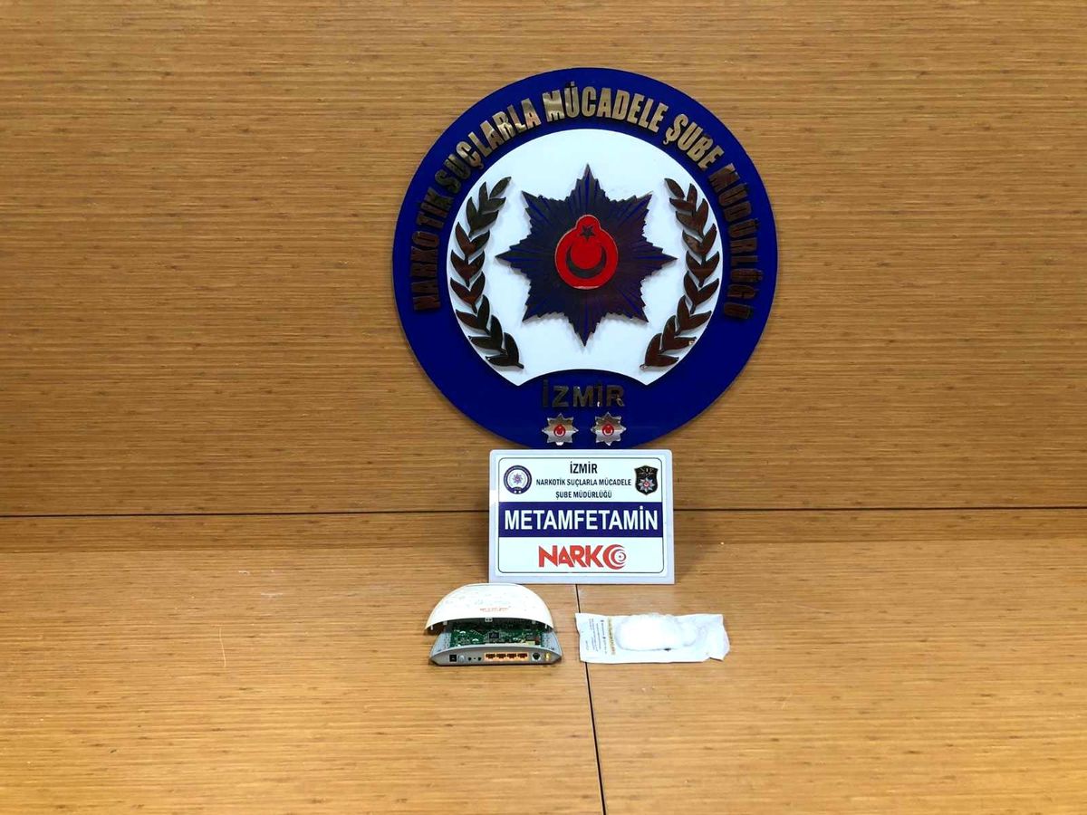 Modem içerisinden uyuşturucu çıktı