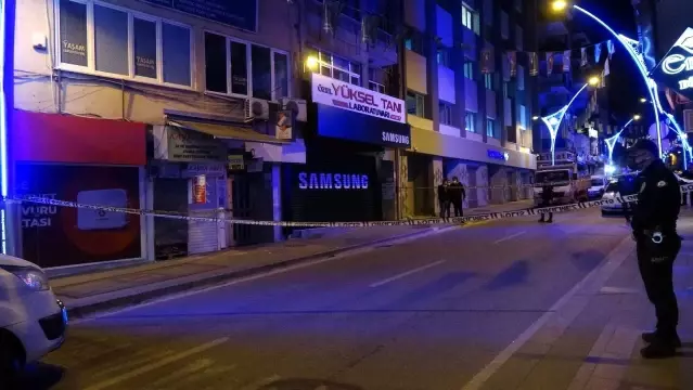 Son dakika haber... Sevgilisi ile tartıştıktan sonra 5. kattan düşen transseksüel birey hayatını kaybetti Son dakika haber... Sevgilisi ile tartıştıktan sonra 5. kattan düşen transseksüel birey hayatını kaybetti