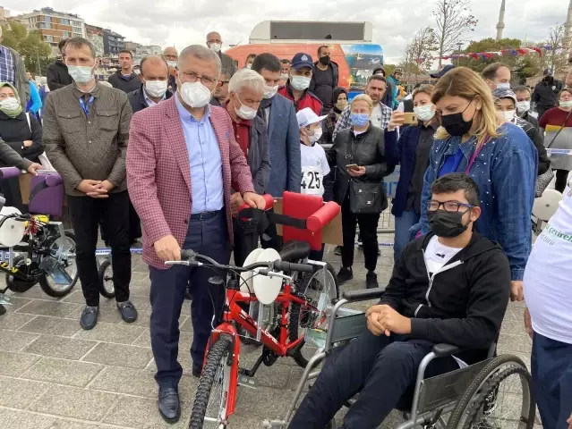 Üsküdar'da Serebral Palsi hastası çocuklar pedal çevirdi