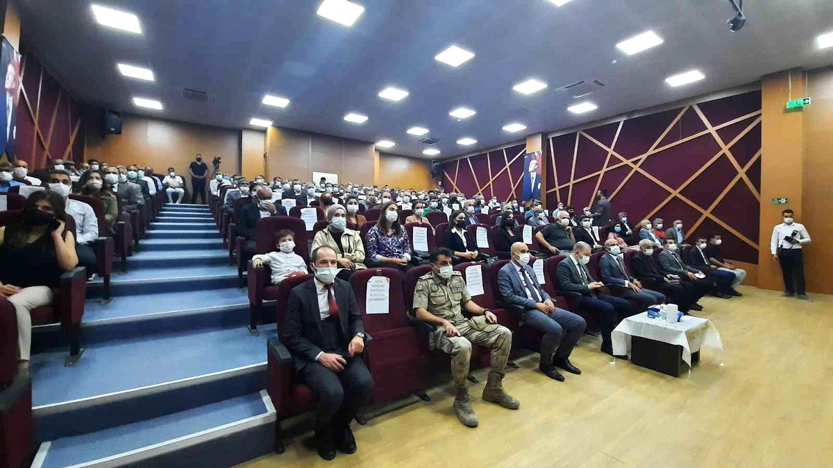 Vali Demirtaş, "Bugünün ve geleceğin Mardin\'ini el birliğiyle inşa ediyoruz"