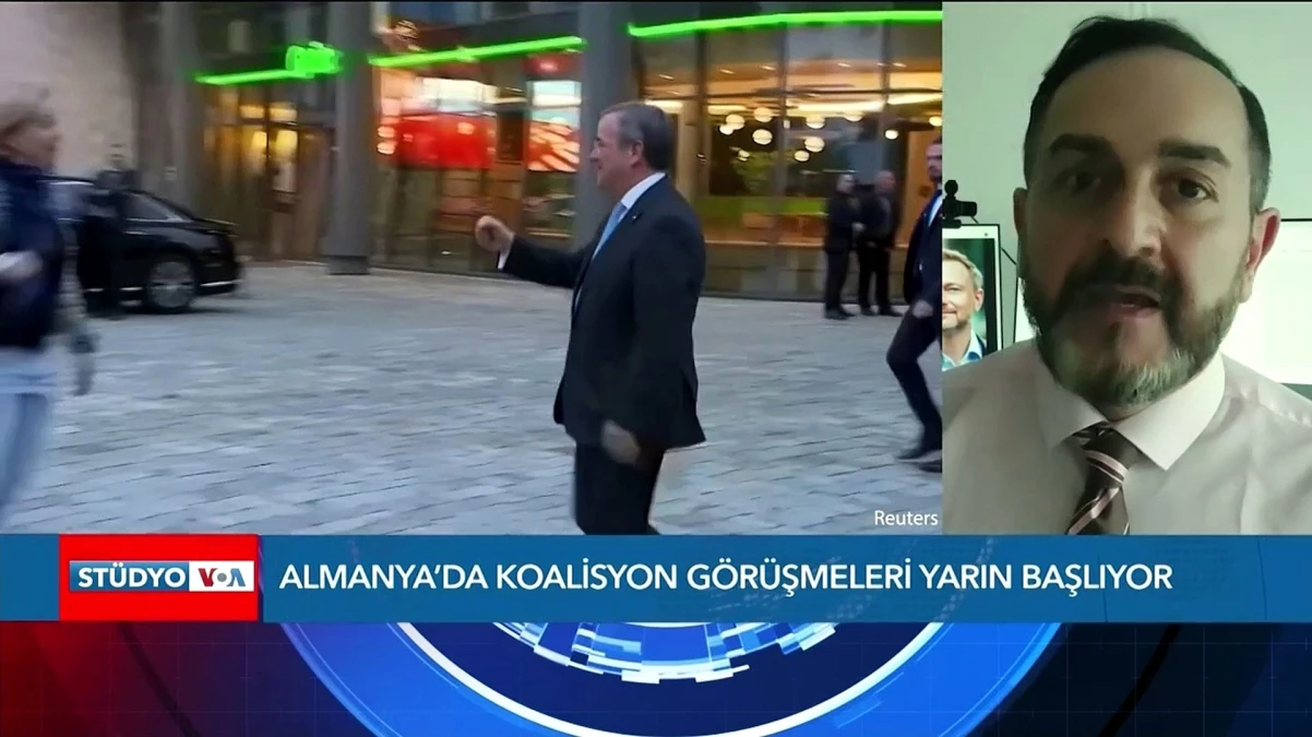 Almanya\'da Üç Partili Koalisyon Görüşmeleri Başlıyor