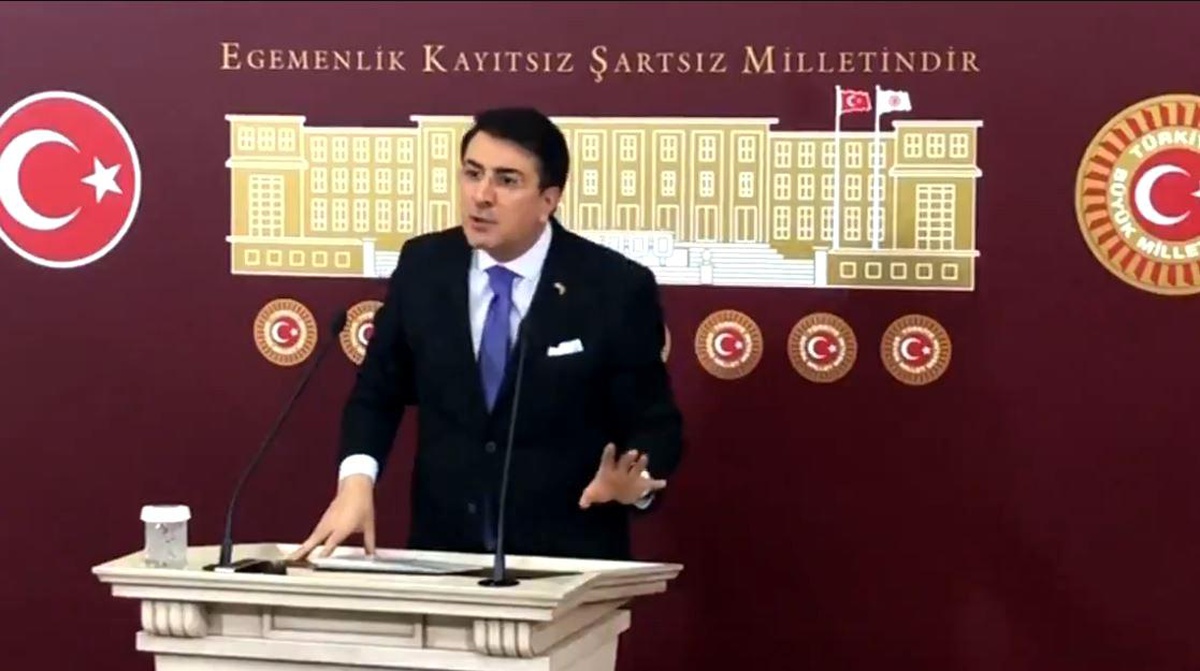 Aydemir: \'Katillere methiye düzenleri telin ediyorum\'