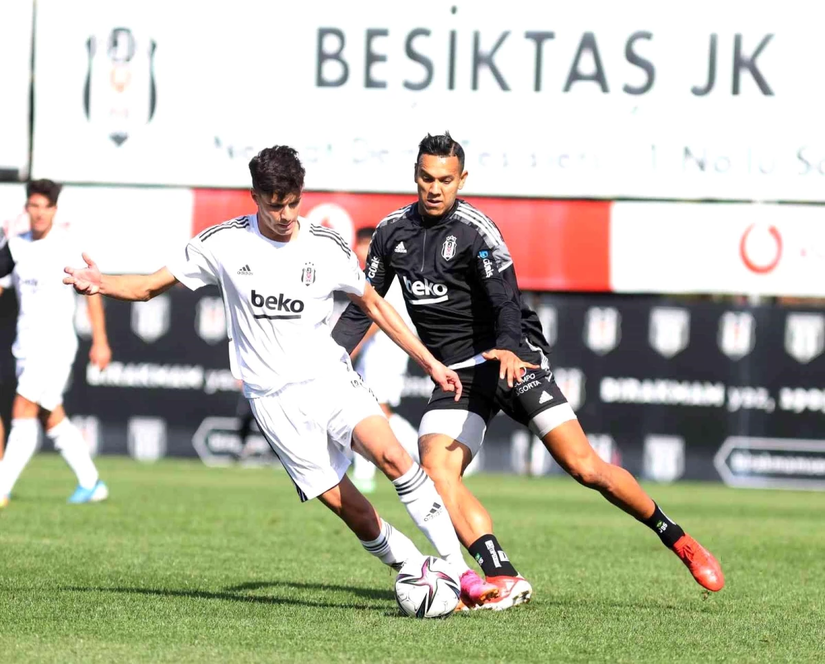 Beşiktaş, U-19 Akademi Takımı ile antrenman maçı yaptı