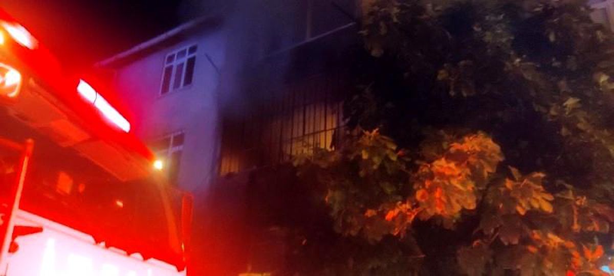 Son dakika haberi | Çayırova\'da baca yangını