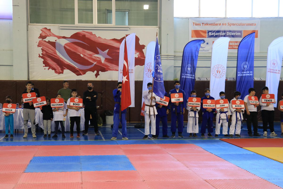 Erzurum\'da Amatör Spor Haftası çeşitli etkinliklerle başladı