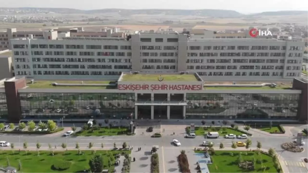 Eskişehir Şehir Hastanesi\'nde \'Skolyoz\' tedavileri umut ışığı oluyor