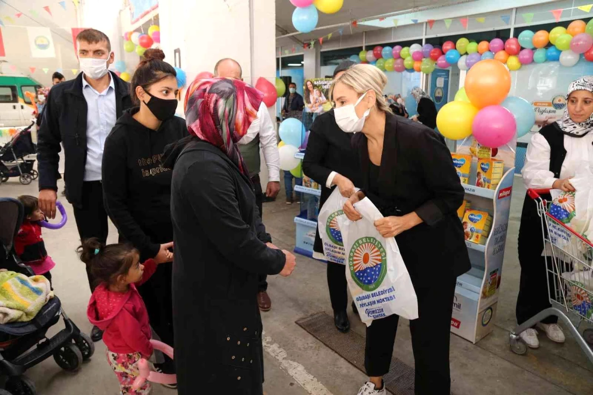 Gölbaşı Belediyesinden bebeklere mama hediyesi