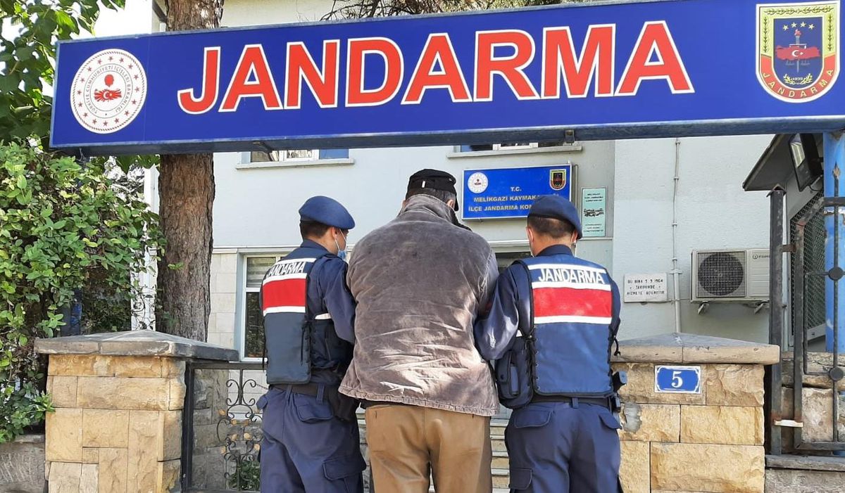 Kayseri\'de Suriye\'deki terör gruplarıyla bağlantılı firari hükümlü yakalandı